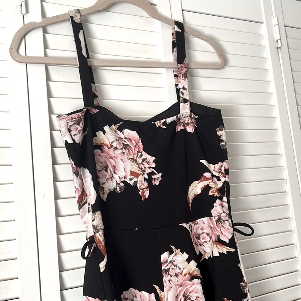 SUMMER FLORAL DRESS - Picture 6 of 6